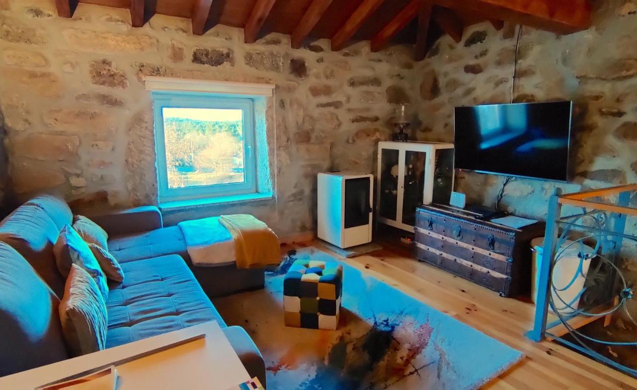 Casa Rural D 'Avo - Sossego Do Campo - 5 Adultos Alhais Bagian luar foto
